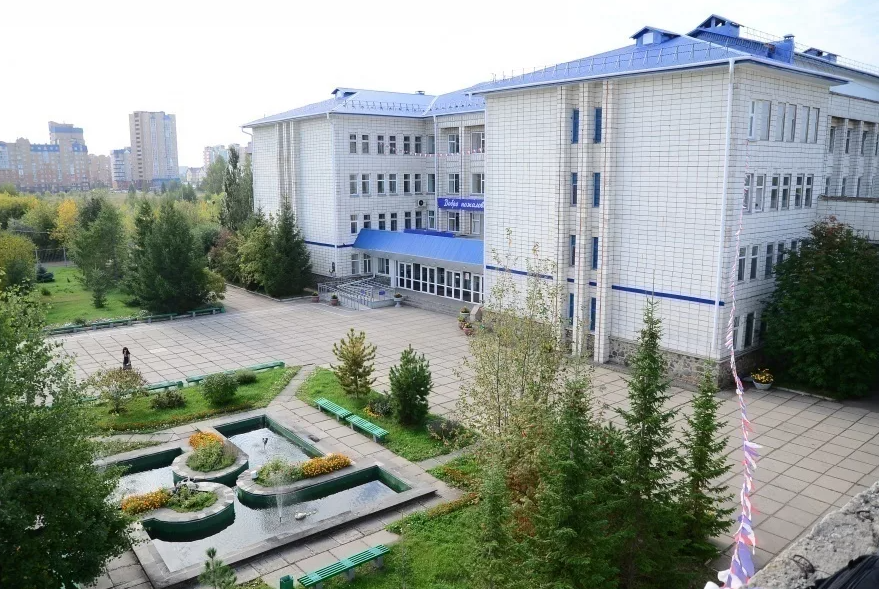 ОмЭИ – Омский экономический институт